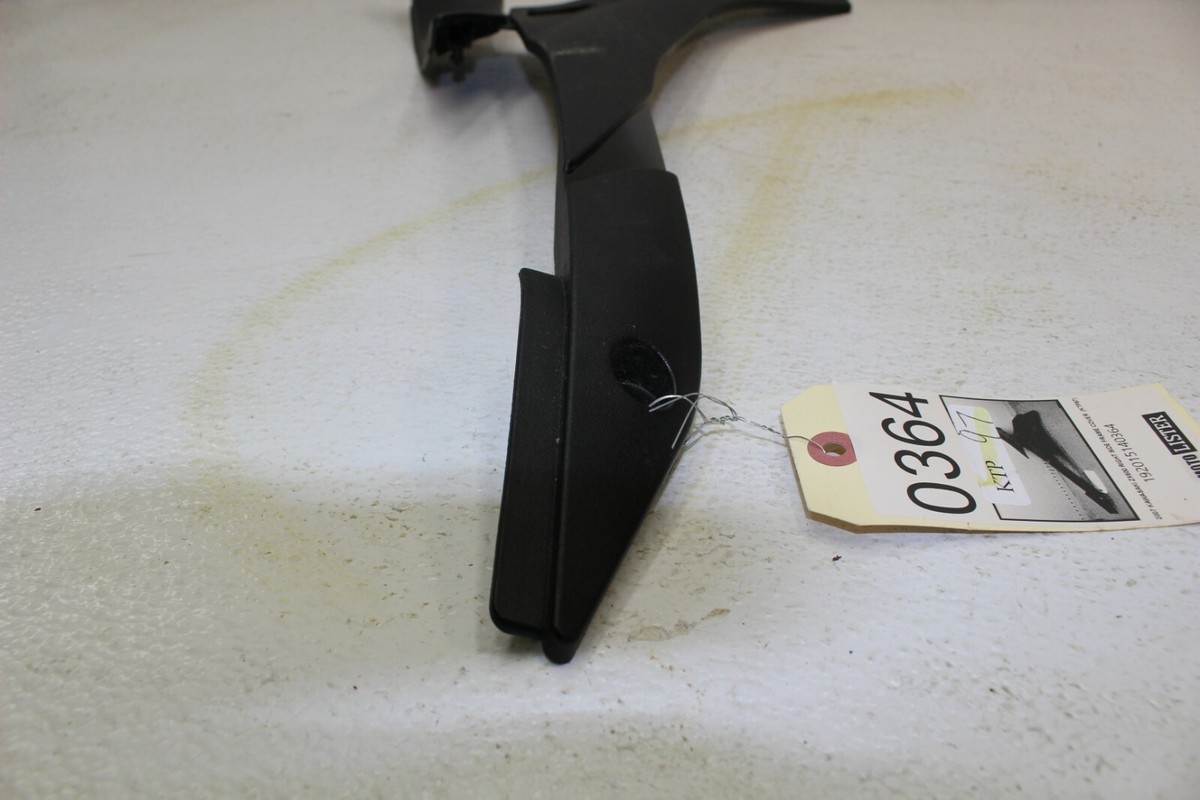 かった 90-96 Nissan 300zx Z32 TT NA OEM Front Bumper Upper Mount Retainer