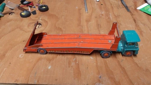 Vintage- Original 1960's Matchbox King Size #K-8 Guy Warrior Car Transporter
