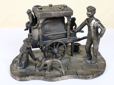 The Tudor Mint ORGAN GRINDER Pewter Made in Gt Britain SIGNED by Robert Sharps
