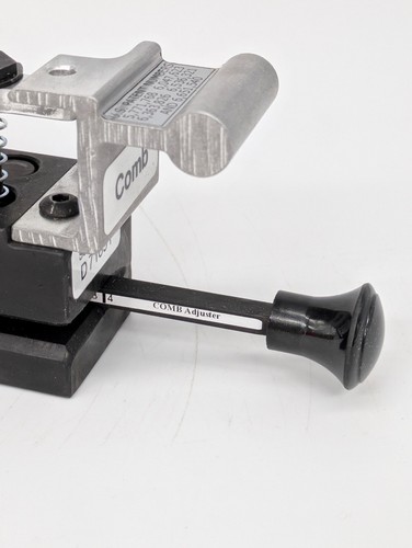 Rhin-O-Tuff Plastic Comb Binding Die-Comb Adjuster For HD7000 READ DESCRIPTION - Picture 6 of 17
