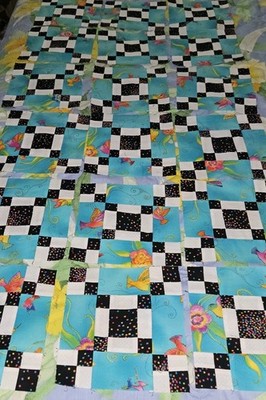 Lot Of 18 Laurel Burch Flying Colors Fabrics Hummingbird Quilt Blocks 8''