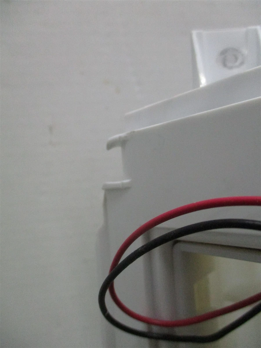 FIXED WRS325FDAM04 Whirlpool Refrigerator LED Freezer Light, 47 OFF