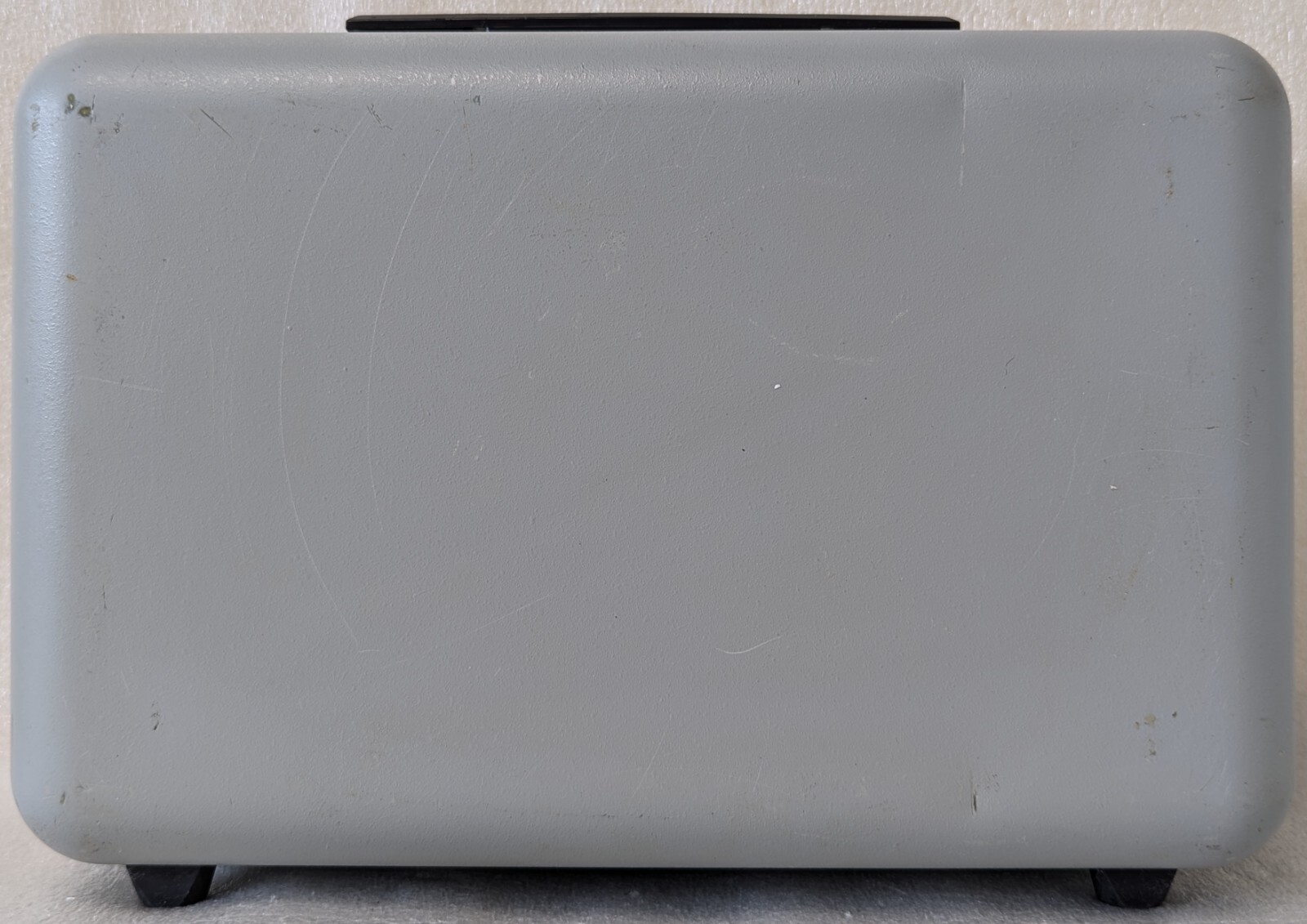 OMEGA OMNI-CAL PORTABLE TEMPERATURE CALIBRATOR & SIMULATOR - OMNI-CAL-4A-110