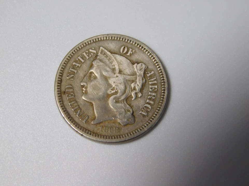 OLD US COINS 1868 THREE 3 CENT NICKEL - Image 3 of 4