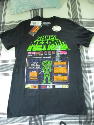 Think Geek Nintendo 2017 Super Metroid Samus Status Black T-Shirt Size Small