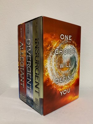 Trilogie von Veronica Roth auf Englisch - Divergent, Insurgent und Allegiant