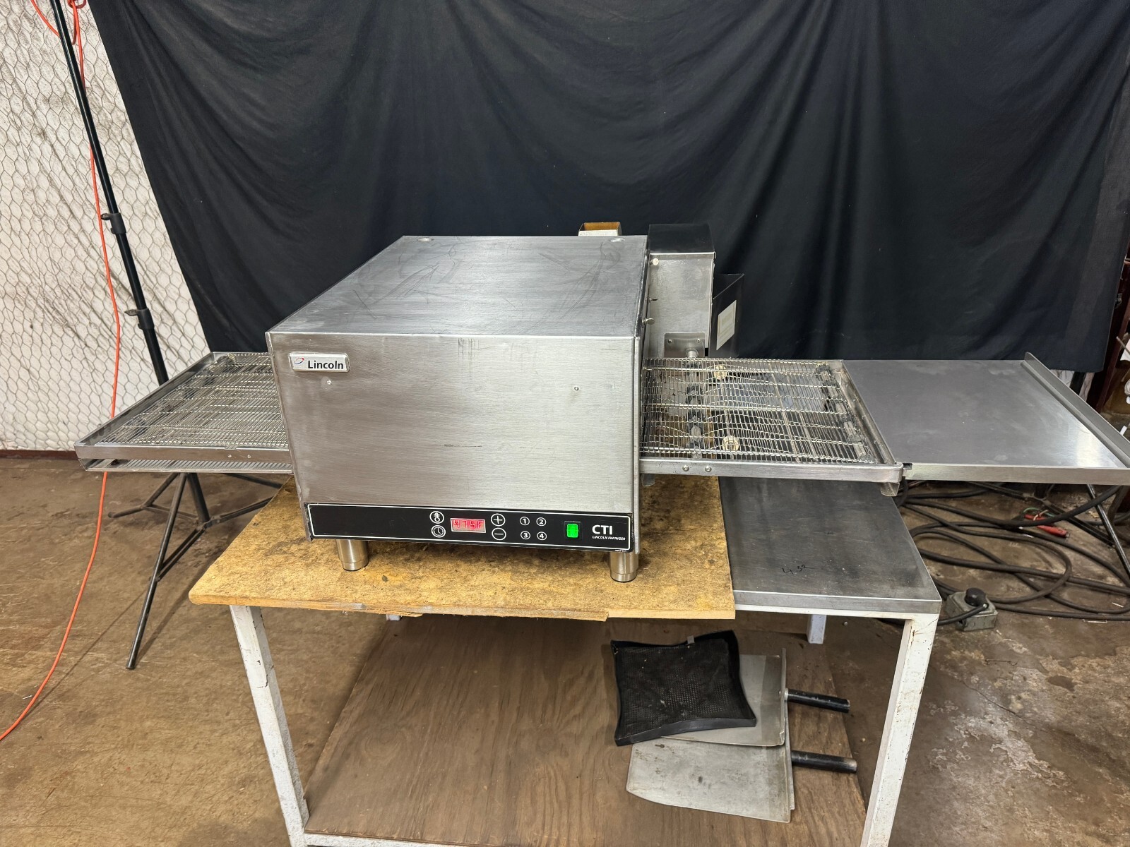 Lincoln Impinger 2501 Electric Conveyor Pizza Oven ….. VIDEO DEMO eBay