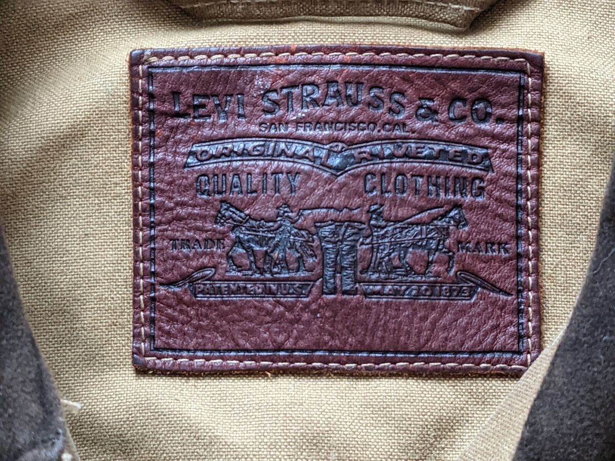 LEVI STRAUSS x FILSON TRUCKER JACKET M WAXED COTTON OIL TIN LEVI STRAUSS x FILSON TRUCKER JACKET M WAXED COTTON OIL TIN
