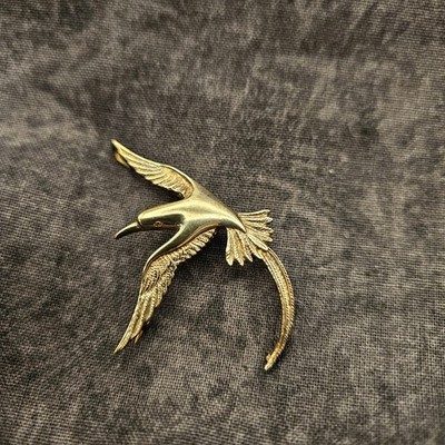 Sterling Silver Pendant Brooch - St Sil Gold Tone Bird - 1.25''