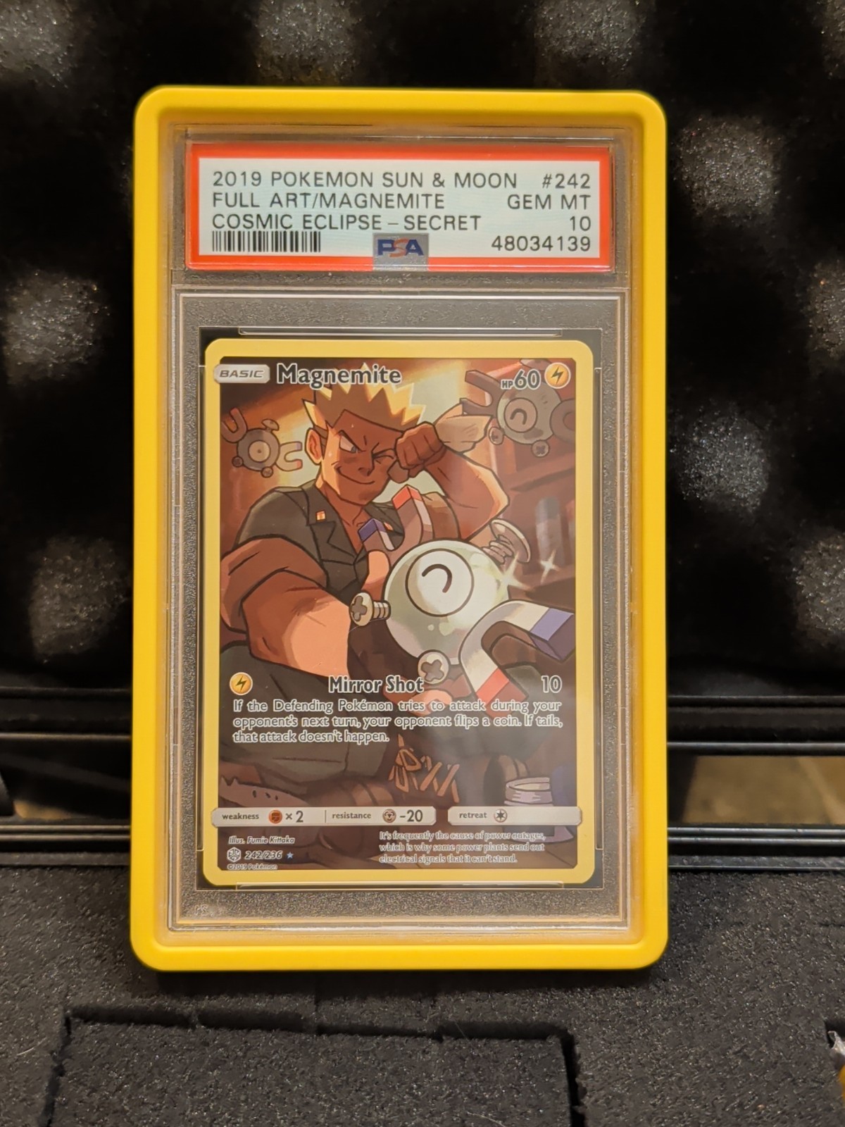 Magnemite 242 Cosmic Eclipse Secret 2019 Pokemon Sun & Moon PSA 10