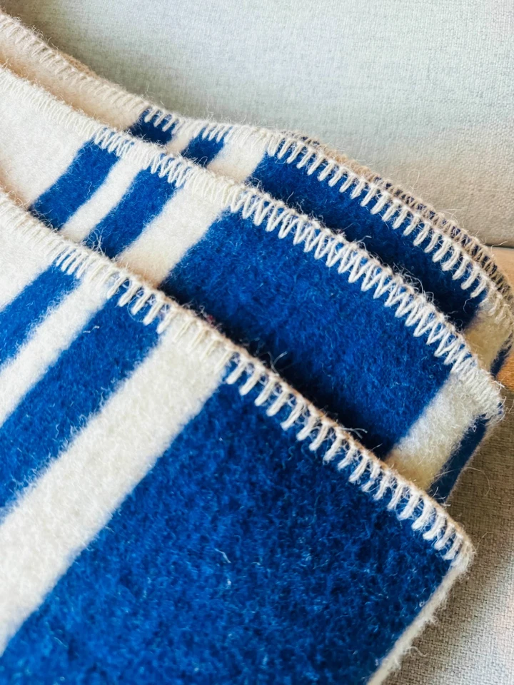 100% Wool Blanket – White & Blue Stripe Heavy Wool Throw / Dutch Vintage Design - Image 2 of 4