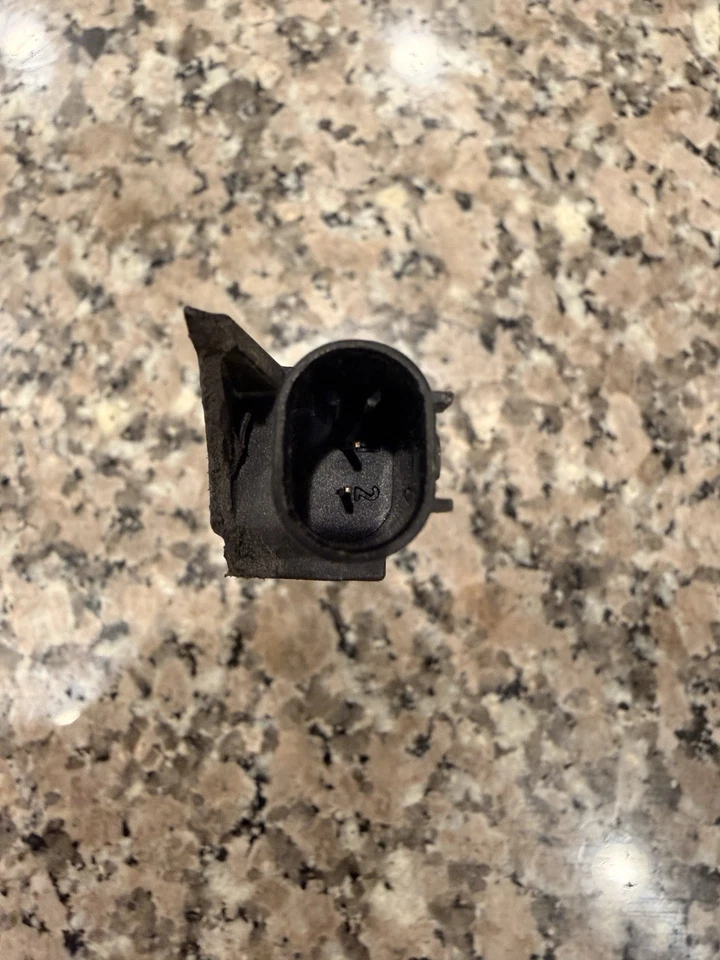 OEM Keyless Entry Antenna 13502554 – Fits Chevrolet Impala / Buick / GM Models - Image 4 of 4