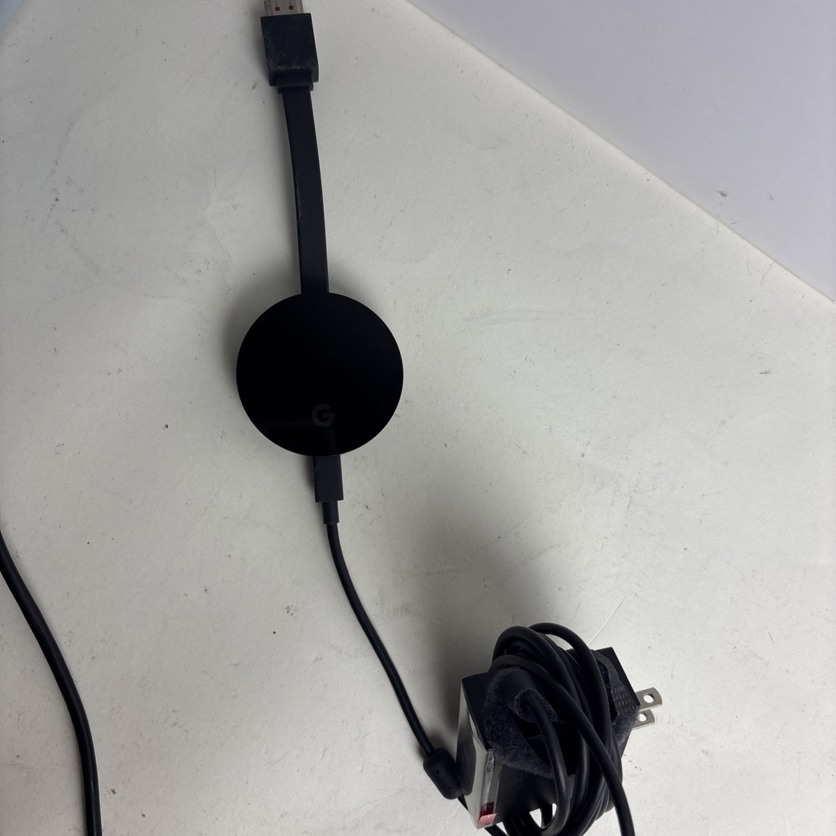【美品】Google Chromecast Ultra 4K Google Chromecast Ultra 4K Streaming Media Player Black NC2