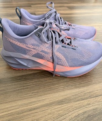 ASICS Novablast 5 Greyish Purple Coral Reef W- Size 8.5 Womens