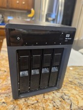 WD My Cloud EX4 4-Bay NAS No Dives in great condition!