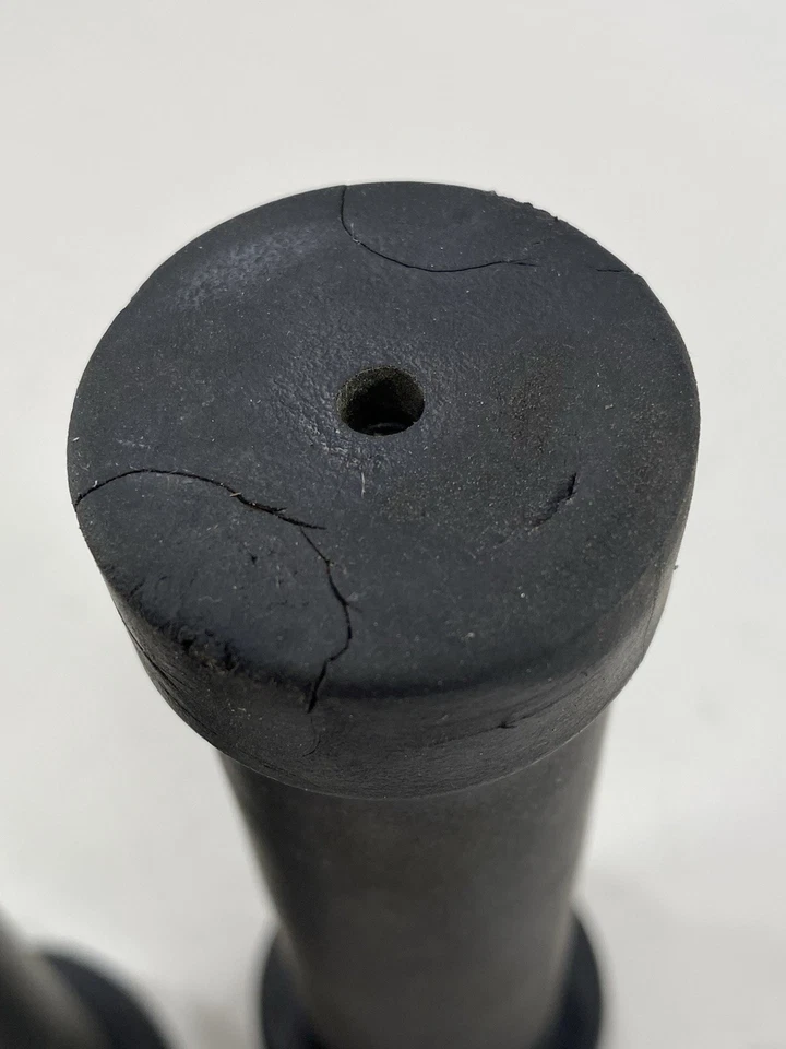 Empuñaduras O.G.K MR-3 Japón MTB BMX Manillar de Goma Negro OGK 22.2 De Colección Años 80’s OG Foto 4 de 4