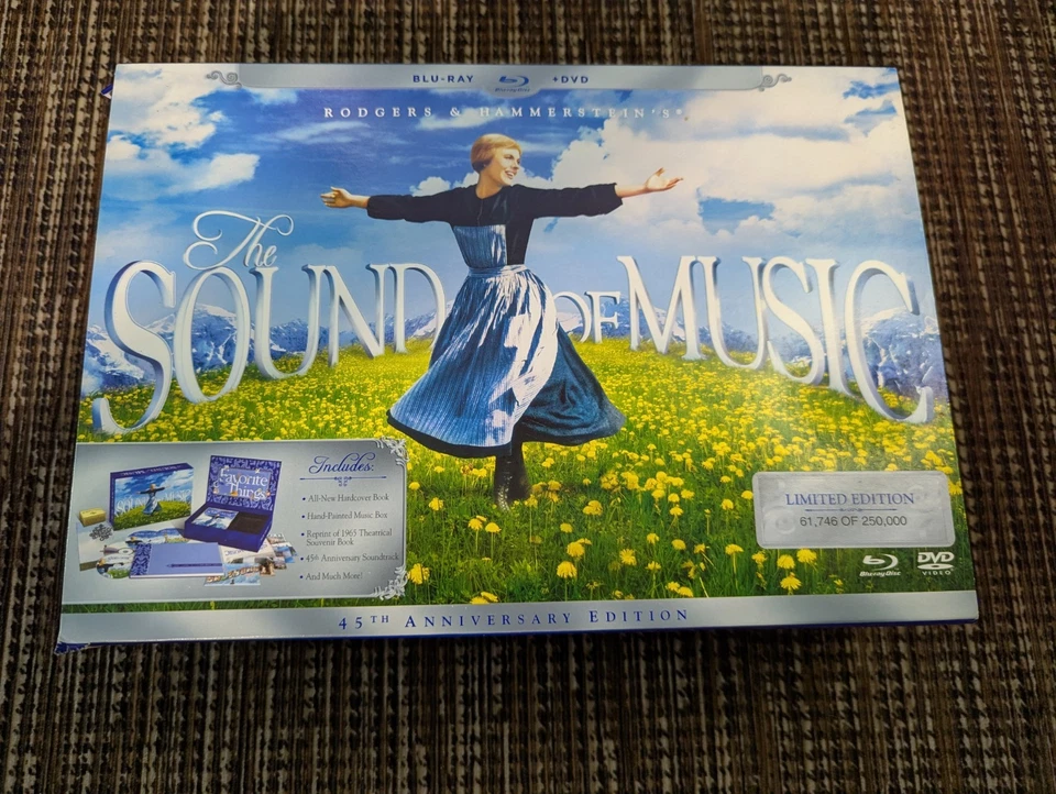 The Sound of Music 45th Anniversary Collector's Edition Box Set - DVD & Blu-ray! - Image 2 of 4