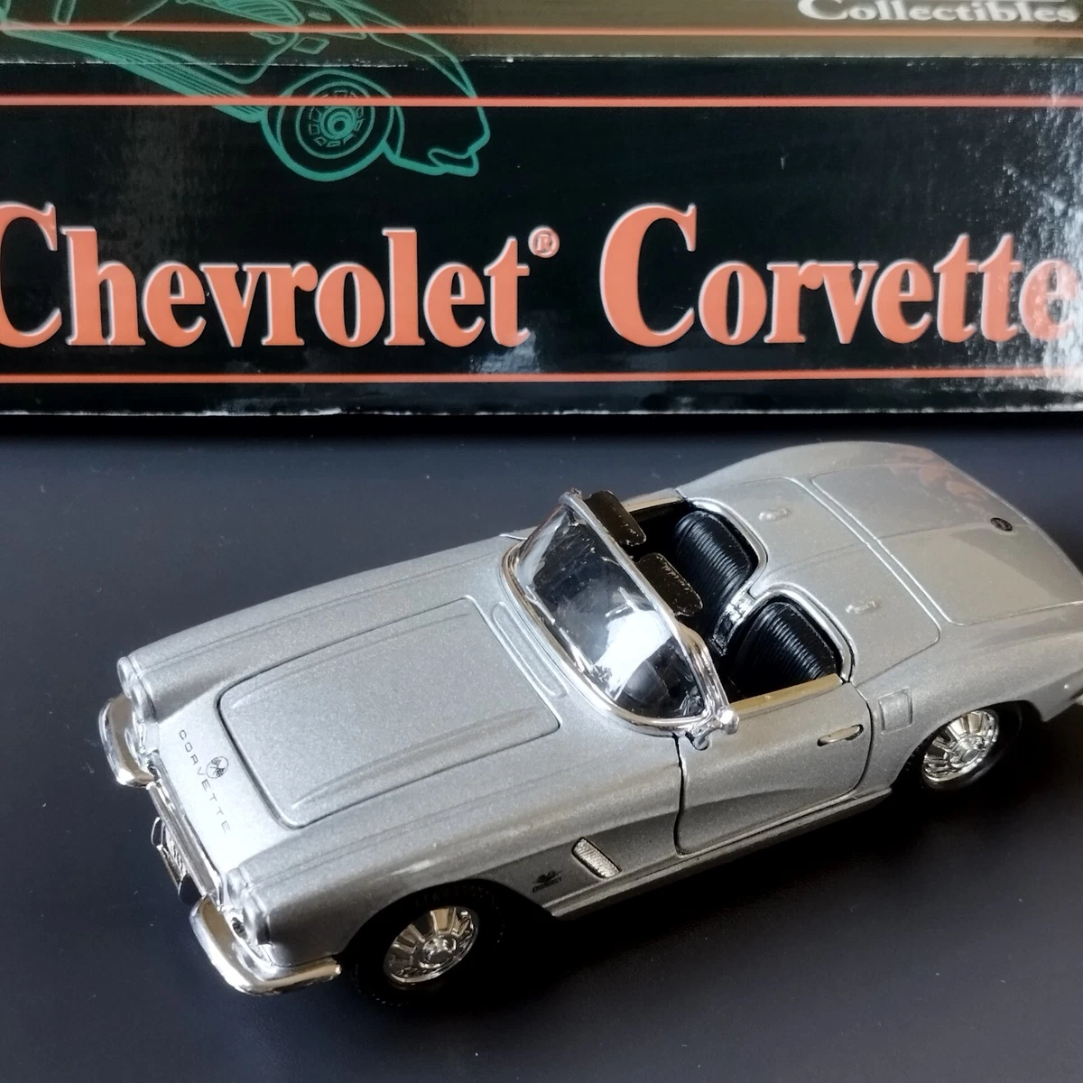 Solido SS 5730 1:32. 14 cm long. Silver. box. eBay コルベット SS 5730