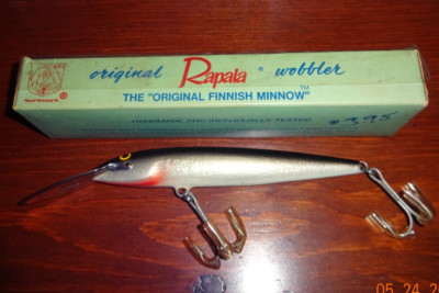 Vintage Rapala Magnum Sinking, CD-18 S, 7'', 2-3/8 Oz., 4/0 Hooks, Silver, Mint