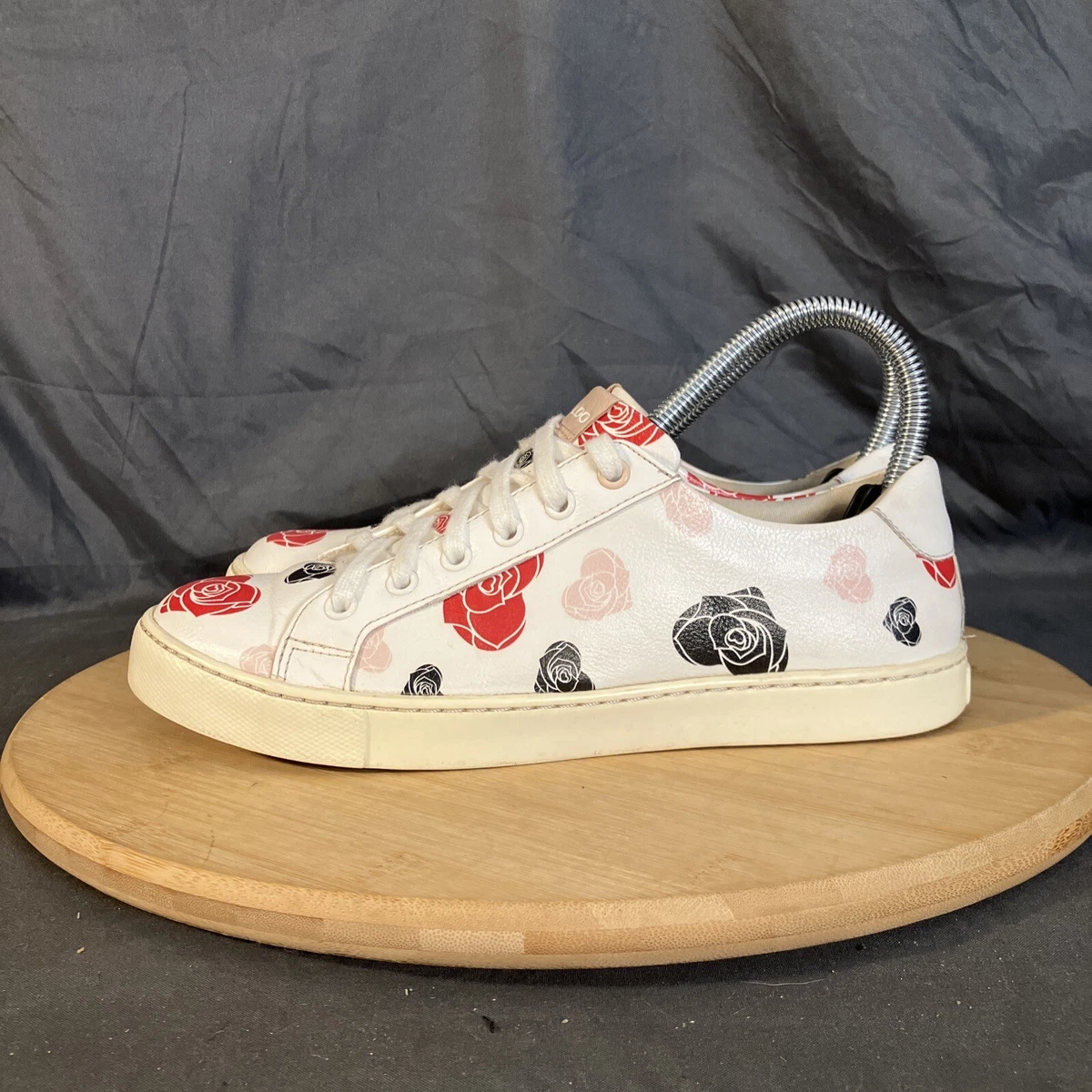 Aldo Heart Rose Sneakers Women s 6 36 White Leather Floral Shoes