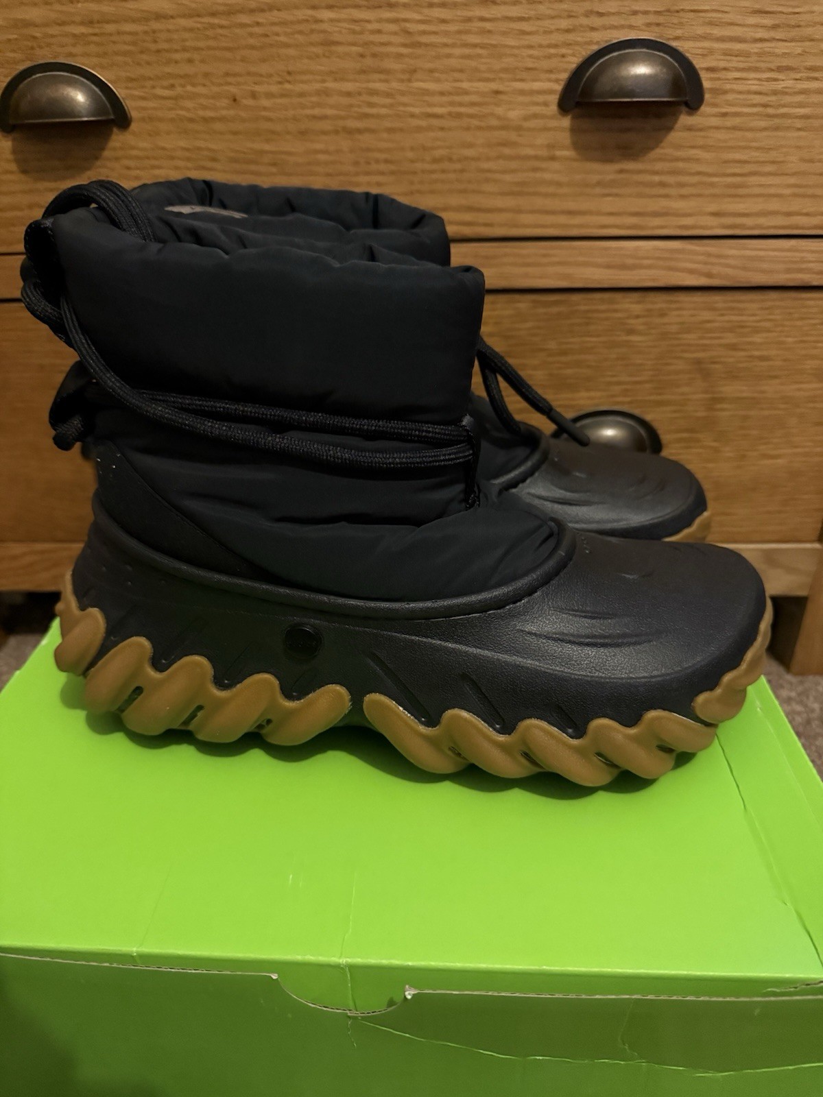 Crocs Echo Boots Unisex Insulated Black Gum Uk Size 7 New & Boxed £115RRP image 4