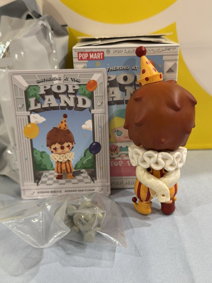 POPMART POPLAND限定 Hirono-sad clown Hirono Pop Mart Gathering at the Pop Land Series Hirono Sad