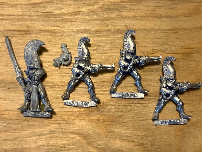 Eldar Dire Avenger Aspect Warriors And Exarch