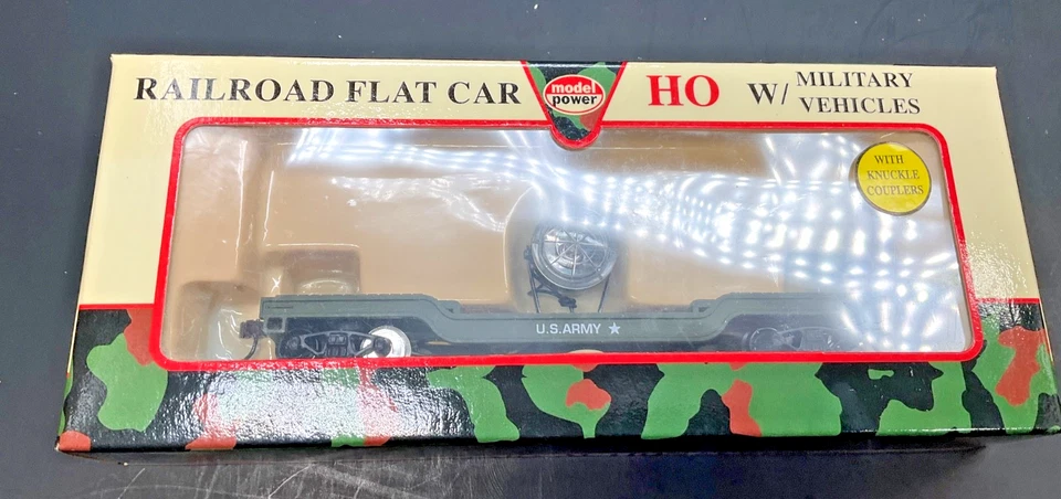 Model Power Military HO Railroad Flat Train Car Search Light w/knuckle couplers - Image 2 of 4