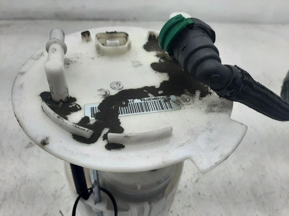 Conjunto de bomba de combustible Lincoln MKX 2011-2015 motor de 3,5 L tracción delantera DT4Z9H307A Foto 2 de 4