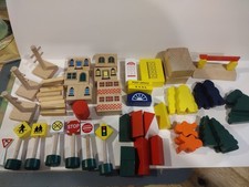 Wooden Train Set Accessories, Modern City Town 99 Piece Train Track and Railroad