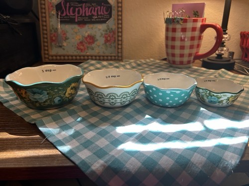 Pioneer Frau 4-teiliges Keramik Messbecher Set #8095