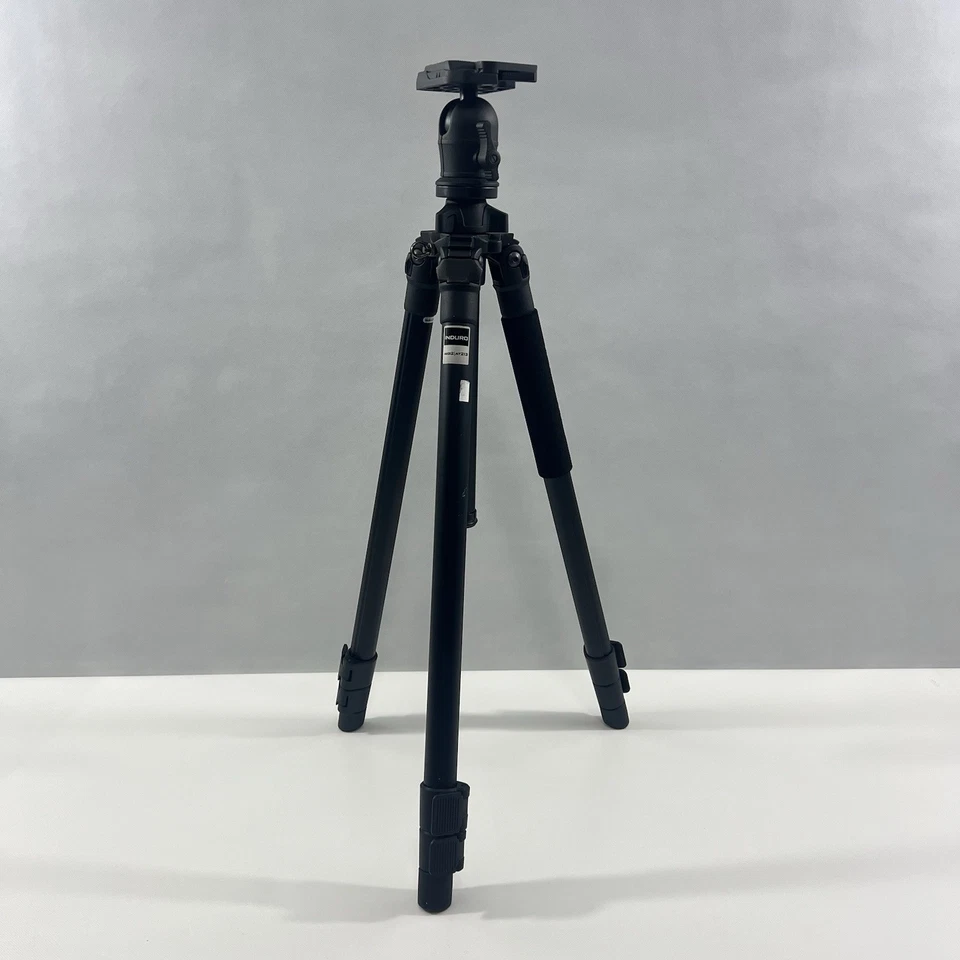 Induro AKB2/BH2 Camera Tripod Ball Head Magnesium Alloy Lightweight With Case - Image 2 of 4