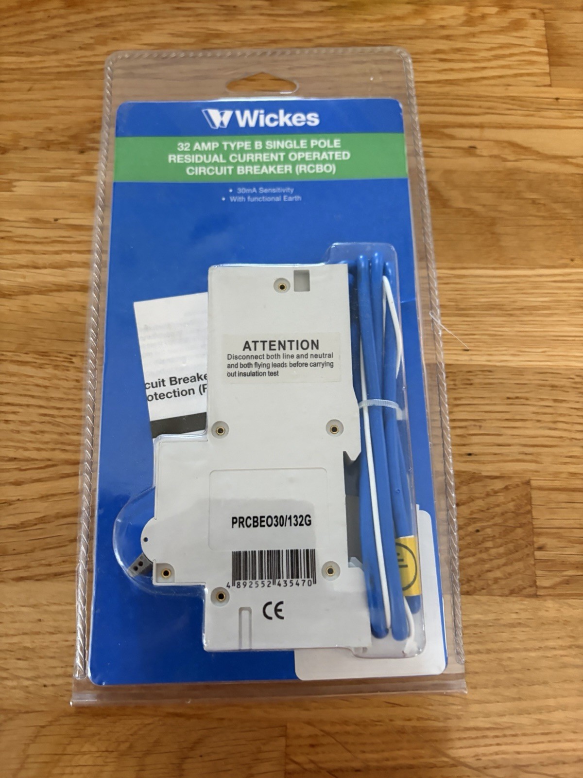 WICKES 32 Amp Type B Single Pole Residual Current Operated Circuit Breaker RCBO