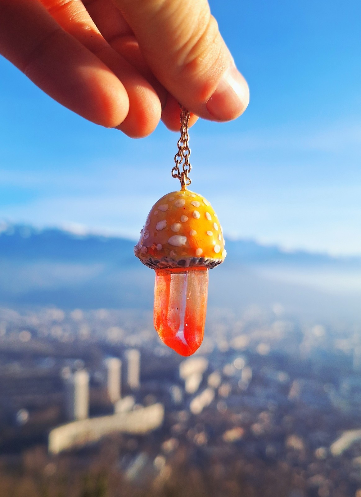 Pendentif champignon magique luminescent, le cadeau d'anniversaire idéal pour elle