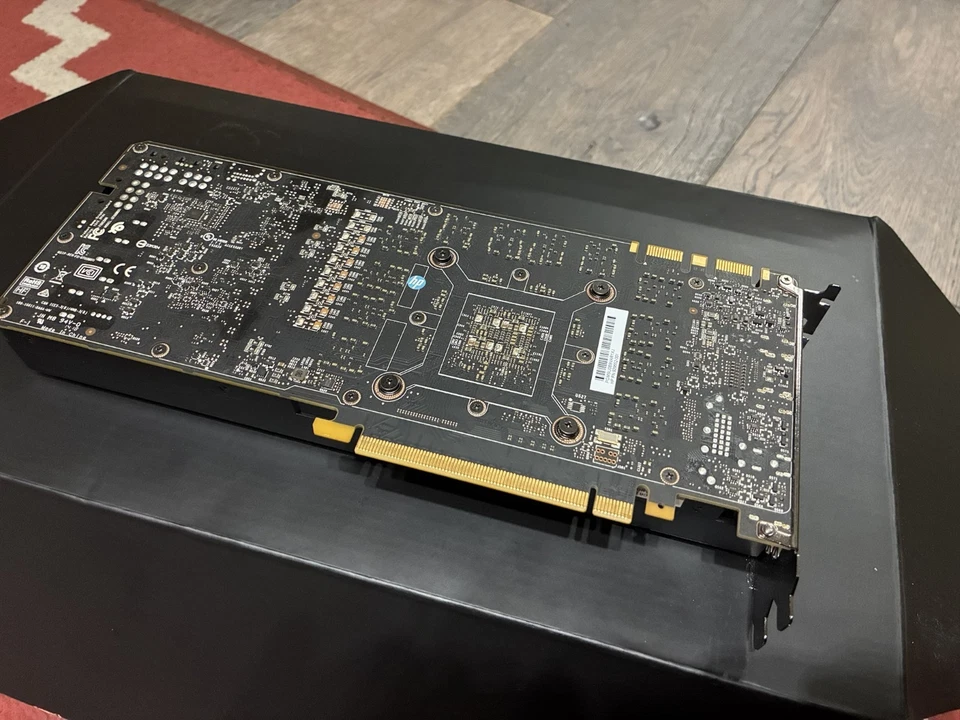 NVIDIA GeForce GTX 1080 Ti 11 GB GDDR5X PCI Express 3.0 Foto 4 de 4