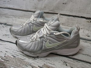 nike air vitality walk women's