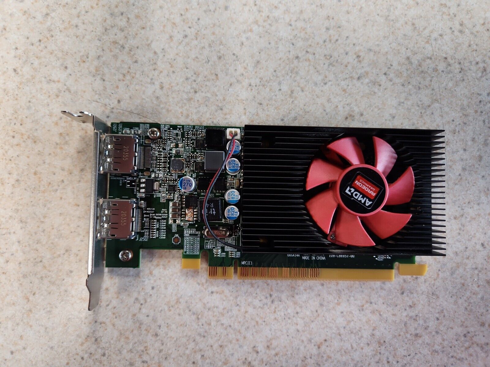 AMD Radeon R5 430 2GB Graphics Card GDDR5 PCI-E Display Port Dell 9G0TG