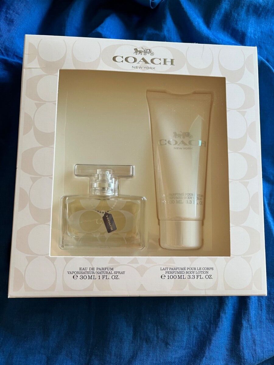 Coach Signature Gift Set By Coach - 3.3 oz Coach Signature Gift Set By Coach - 3.3 oz