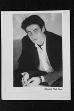 Benicio Del Toro - 8x10 Headshot photo w/ Resume - Traffic