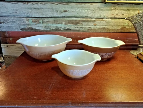 Vintage Pyrex Woodland Cinderella Bowl Set 3 Brown 1970s Nesting USA Clean