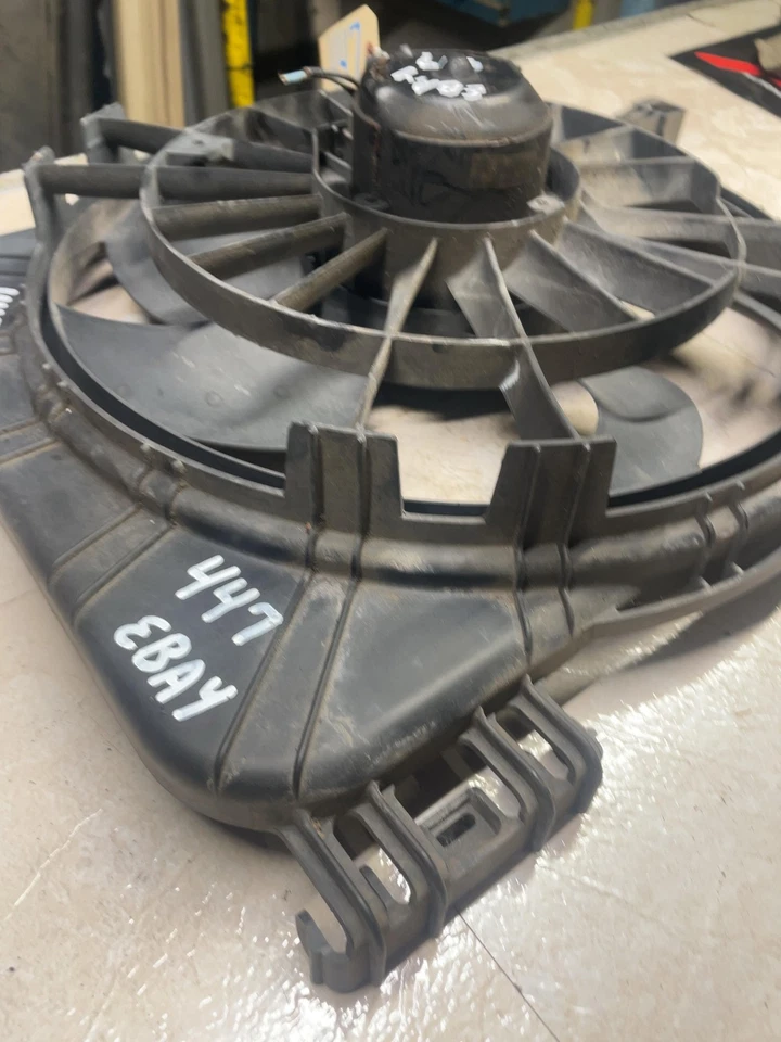 1995-04 CAVALIER SUNFIRE AC Electric Radiator Cooling Fan Motor Shroud Assembly Foto 2 de 4