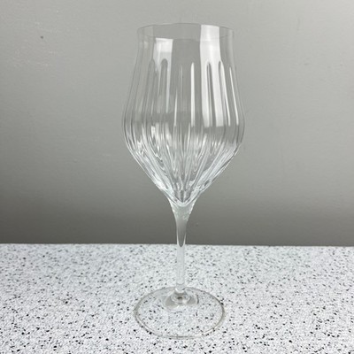 RCR Crystal Timeless T65 Tulip Wine Glass Stemware Elegant 650 ml