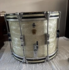 ludwig parade drum, 14" x 11" deep, Stamped 1966. Ships With Vintage Fiber Case!