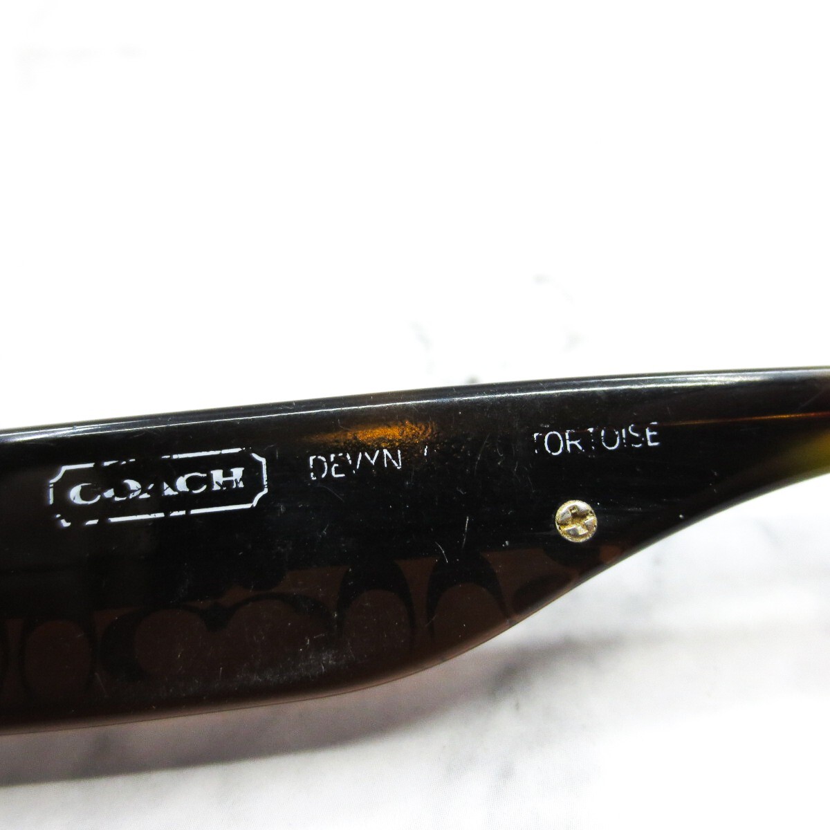Coach Devyn S825 Women’s Sunglasses Brown Tortoise 61-16-125 Iconic Logo w/ Case Coach Devyn (S825) Olive Horn 61-16-125mm Sunglass  main image 2