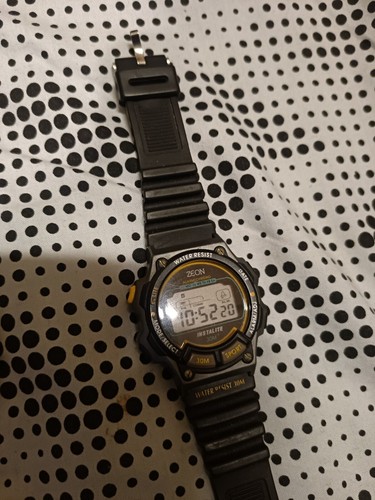 Armitron Digital Watch (40/6595) And Its Twin, Made By ZEON...? 🤔 ⌚ - Picture 7 of 7