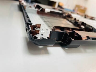 Cache Inférieur (bottom) Pour Packard Bell EasyNote LM81 - Pièce D'occasion