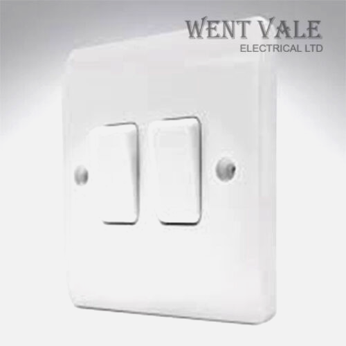 MK Logic Plus - K4872 WHI - 10a Two Gang Two Way Plate Switch