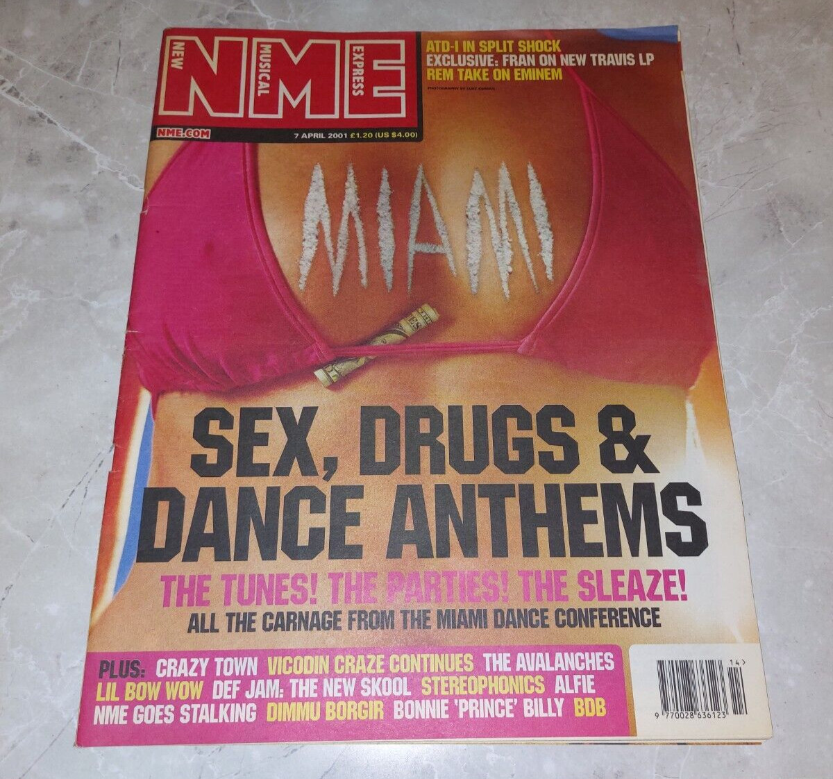 NME 7 APRIL 2001 TRAVIS , CRAZY TOWN , AVALANCHES , LIL BOW WOW , DIMMU BORGIR