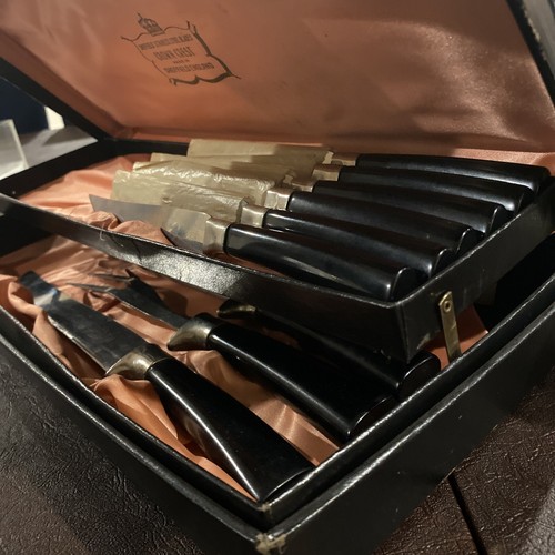 Vintage Sheffield Crown Crest England Carving Set & 6 Steak Knives Bakelite - Picture 8 of 12
