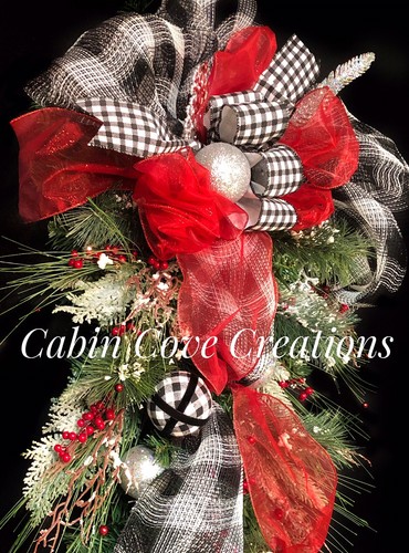 Buffalo Plaid Teardrop Swag Wreath Black White Buffalo Plaid Christmas Decor - Picture 7 of 12